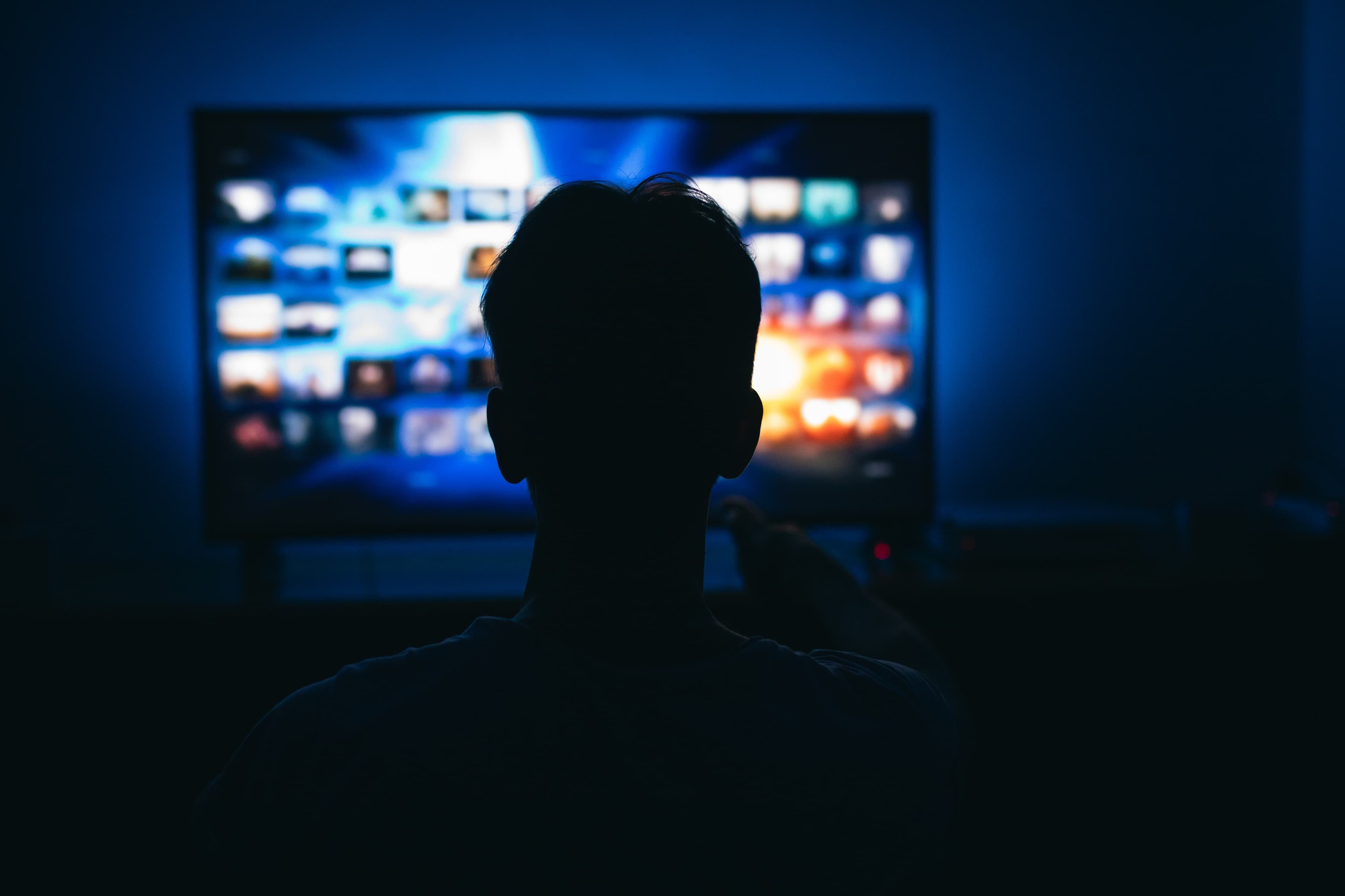 Warum Connected TV jetzt zählt – Trends, Daten & Wachstum im Überblick